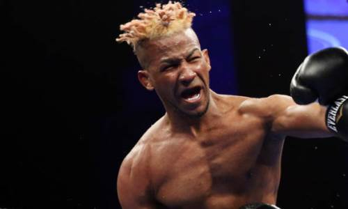 С яркого нокаута во втором раунде стартовал вечер бокса «Канело» — Плант. Видео