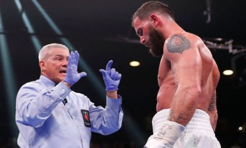 Плант впервые прокомментировал поражение от «Канело» в бою за звание «абсолюта»