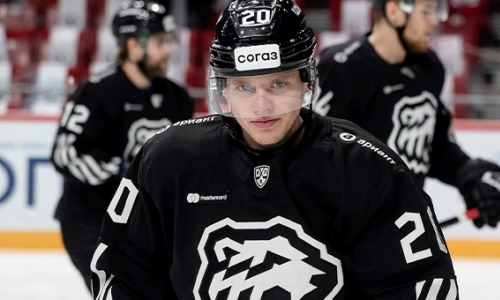 Клуб КХЛ после матча с «Барысом» продлил контракт с легионером