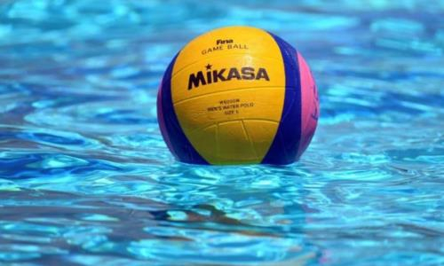 Казахстанская команда стартовала в чемпионате России по водному поло среди женских команд