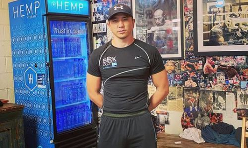 Завершит карьеру? Экс-чемпион WBC из Казахстана определился со своим будущим