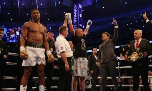 Промоутер Джошуа высказался о дате и месте проведения реванша с Усиком