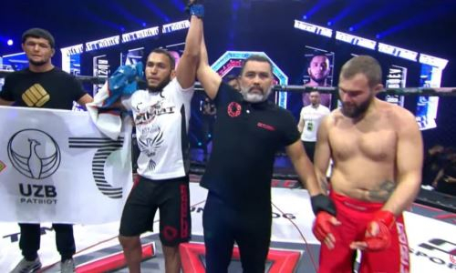 Узбекский файтер оформил нокаут в Алматы и бросил дерзкий вызов чемпионам. Видео 