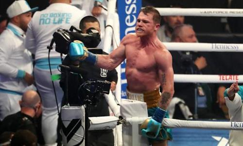 «Сделает его смертным». Для «Канело» нашли превосходящего Головкина соперника