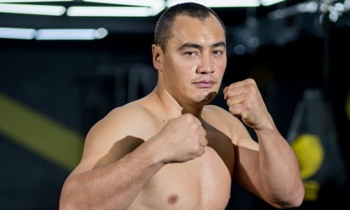 Непобежденному казахстанскому нокаутеру предсказали 17 победу и титул WBC