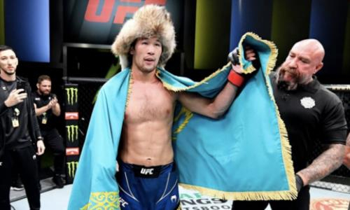 Файтер UFC с 17 победами подписал контракт на бой с Шавкатом Рахмоновым