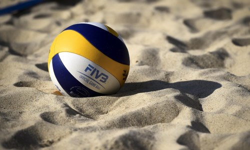 Представлены промежуточные результаты казахстанских команд на чемпионате Азии по пляжному волейболу