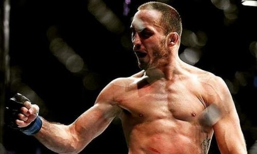 Экс-боец UFC арестован полицией Лас-Вегаса. Он помочился на пол и ударил охранника