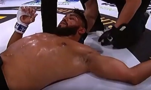 Редкий нокаут пяткой зафиксирован на AMC Fight Nights 106. Видео