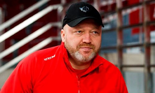 Стал известен новый главный тренер одного из основных конкурентов «Барыса» за место в плей-офф КХЛ