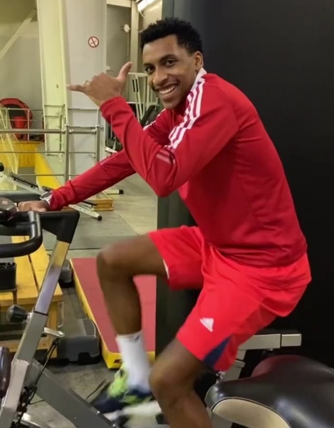 Легионер «Кайрата» приступил к первым тренировкам после операции. Фото