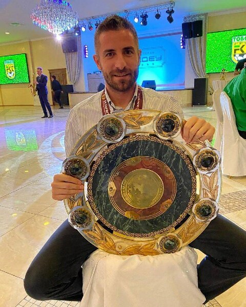 «С красивой тарелкой для бешбармака». В России отметили чемпионство Тошича в КПЛ