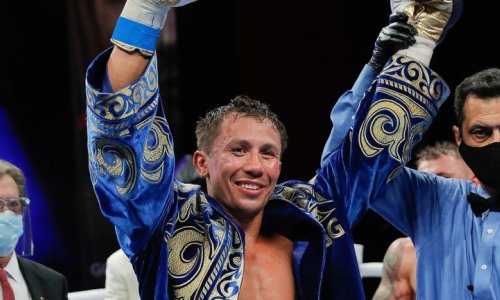 Промоутер казахстанского боксера заявил о его превосходстве над Головкиным