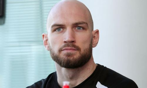 «Это было бы грандиозно». Британский «Тихоня» нацелился на «скальп» Кункабаева в бою за титул WBA