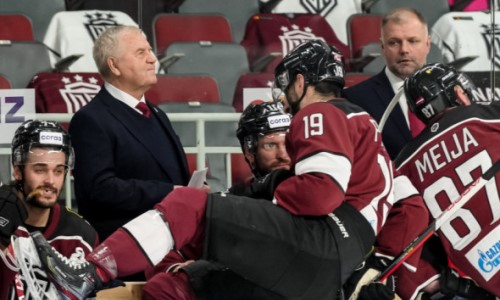 Бывший наставник «Барыса» и сборной Казахстана одержал первую победу во главе нового клуба в КХЛ. Видео