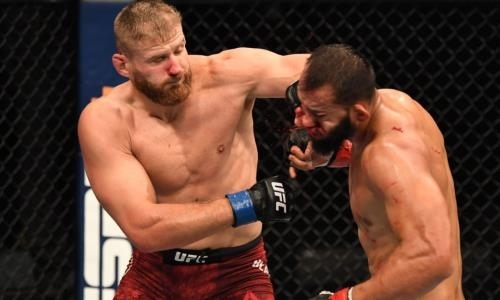 «Надеюсь, он не завершит карьеру». Экс-чемпион UFC нацелился вернуть себе пояс