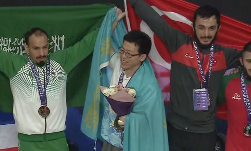 Казахстан завоевал «золото» в первый день ЧМ-2021 по тяжелой атлетике