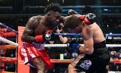 «Я приду за всеми». Обидчик экс-соперника Головкина объявил себя лучшим в весе казахстанца и выбрал первую «жертву»