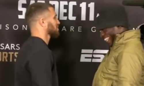 Ломаченко рассмешил нокаутера на дуэли взглядов. Видео