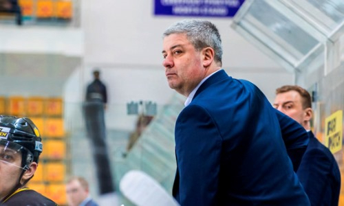 Сбежавший со скандалом из «Сарыарки» тренер объяснил свою сенсационную победу в КХЛ