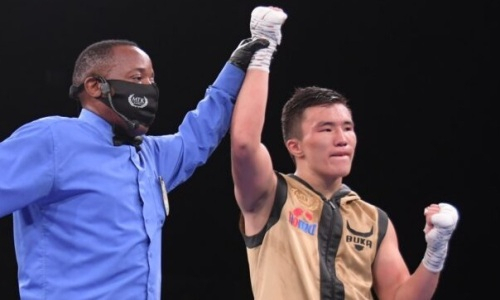 21-летний казахстанский боксер завоевал титул чемпиона мира