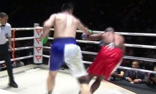 Узбекский супертяж оформил нокаут одним ударом за 40 секунд и выиграл девятый бой в профи