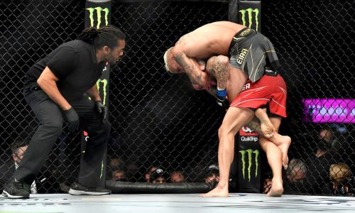 Чарльз Оливейра — Дастин Порье: видео полного боя за титул чемпиона UFC в формате HD