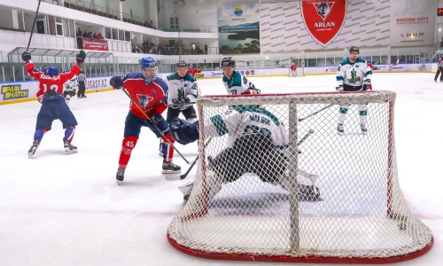 Листки хоккейного календаря. Неделя №14. 6-12 декабря. Покер, пента-трик ассистов и смена лидера