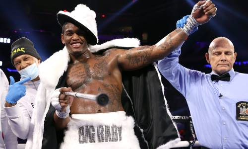 «Я — будущая легенда бокса!». Непобежденный нокаутер выступил с громким обещанием