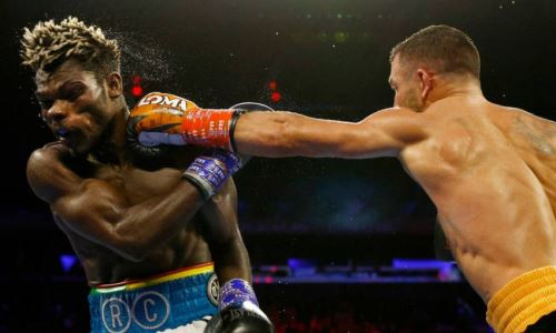 «Это было дерзко». Комми впервые высказался о неоднозначном поступке Ломаченко в их бою