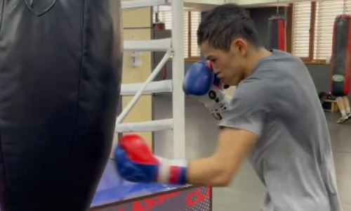 «Сделали большой объём работы». Казахстанский боксер объявил о готовности к бою за чемпионский титул