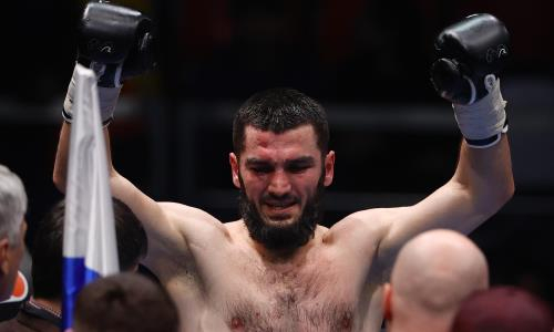 «Самый избегаемый боец в мире». Чемпиона мира из России собираются лишить его титулов