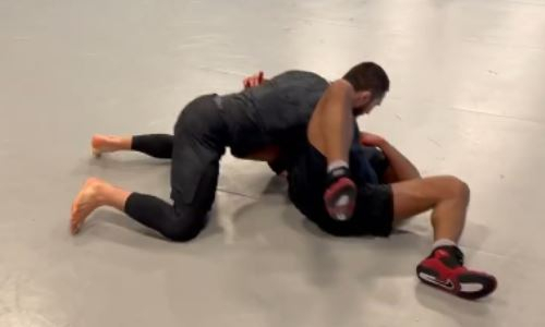 Сергей Морозов показал отработку тейкдаунов перед следующим боем в UFC. Видео