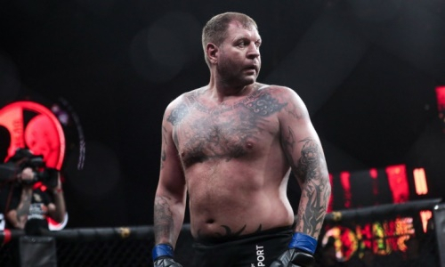 Александр Емельяненко ответил на жесткие оскорбления Евгения Понасенкова