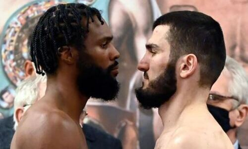 Бетербиев со второй попытки успешно сделал вес и провел битву взглядов с Брауном. Видео