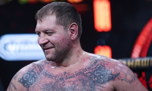 «Ждите новый клип — ползи, ползи, ползи». Александр Емельяненко высказался о втором бое с Тарасовым