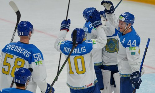 Хоккеисты сборной Казахстана попали в ТОП самых громких трансферов КХЛ