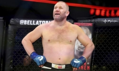 «Могу выпить водки и коньяка». Российский боец Bellator рассказал о своем увлечении спиртным