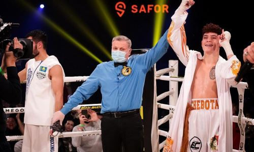 «Попросту „ограбили“». Тренер казахстанского боксера возмущен его скандальным поражением