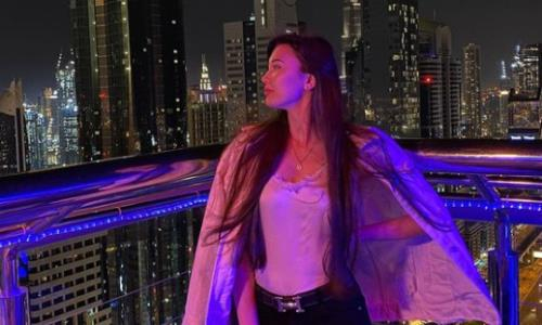 Сабина Алтынбекова показала новые дивные фото с семейного отдыха в Дубае