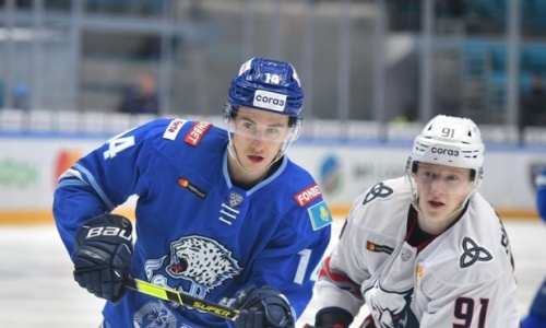 Фоторепортаж с матча КХЛ «Барыс» — «Нефтехимик» 1:3