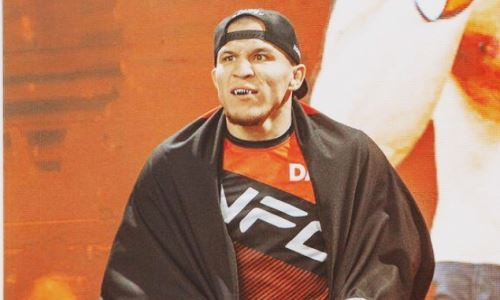 «Пора идти за титулом!» Казахстанский файтер обратился к бойцу Hardcore