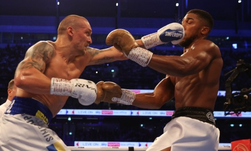 «Меня это разочаровало». Тренер Тайсона Фьюри раскритиковал бой Усик — Джошуа