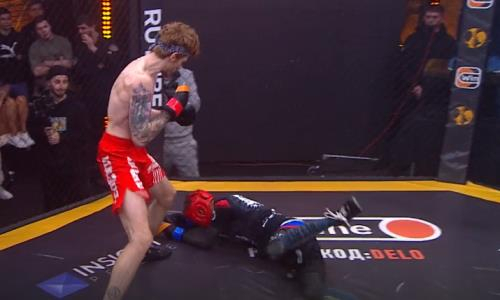 Внук Аллы Пугачевой отправил Алексея Панина в глубокий нокаут. Видео