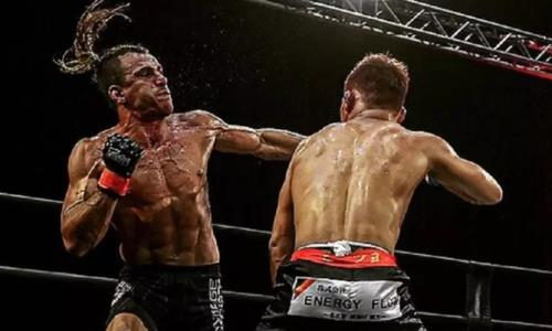 Прием в стиле Брюса Ли обернулся для претендента на UFC тяжелым нокаутом. Видео