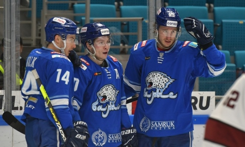 «Не будь как все». «Барыс» доказал уникальность своего бомбардира в КХЛ. Видео