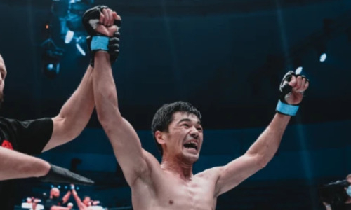 Известного казахстанского бойца выпустили на свободу после задержания. Он сделал заявление