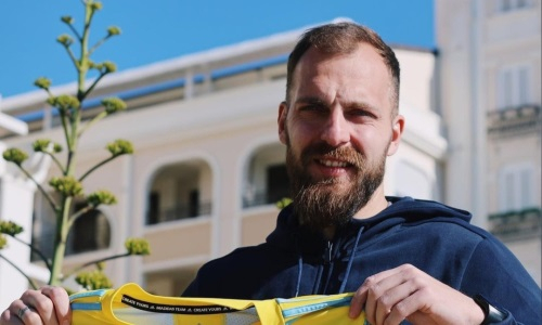 «Астана» официально объявила о подписании голкипера