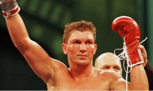 «Русская женщина сделала бы по-другому». Василий Жиров раскрыл подробности своего «проблемного» брака с американкой