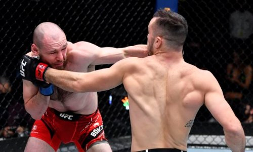 Российский боец получил бонус за яркий дебют в UFC
